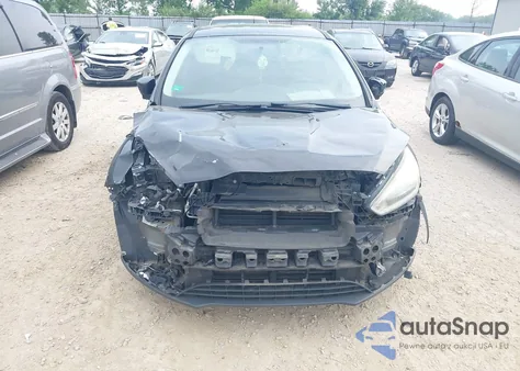 2015 Ford Focus Titanium из США, поврежденный, VIN 1FADP3N27FL229622